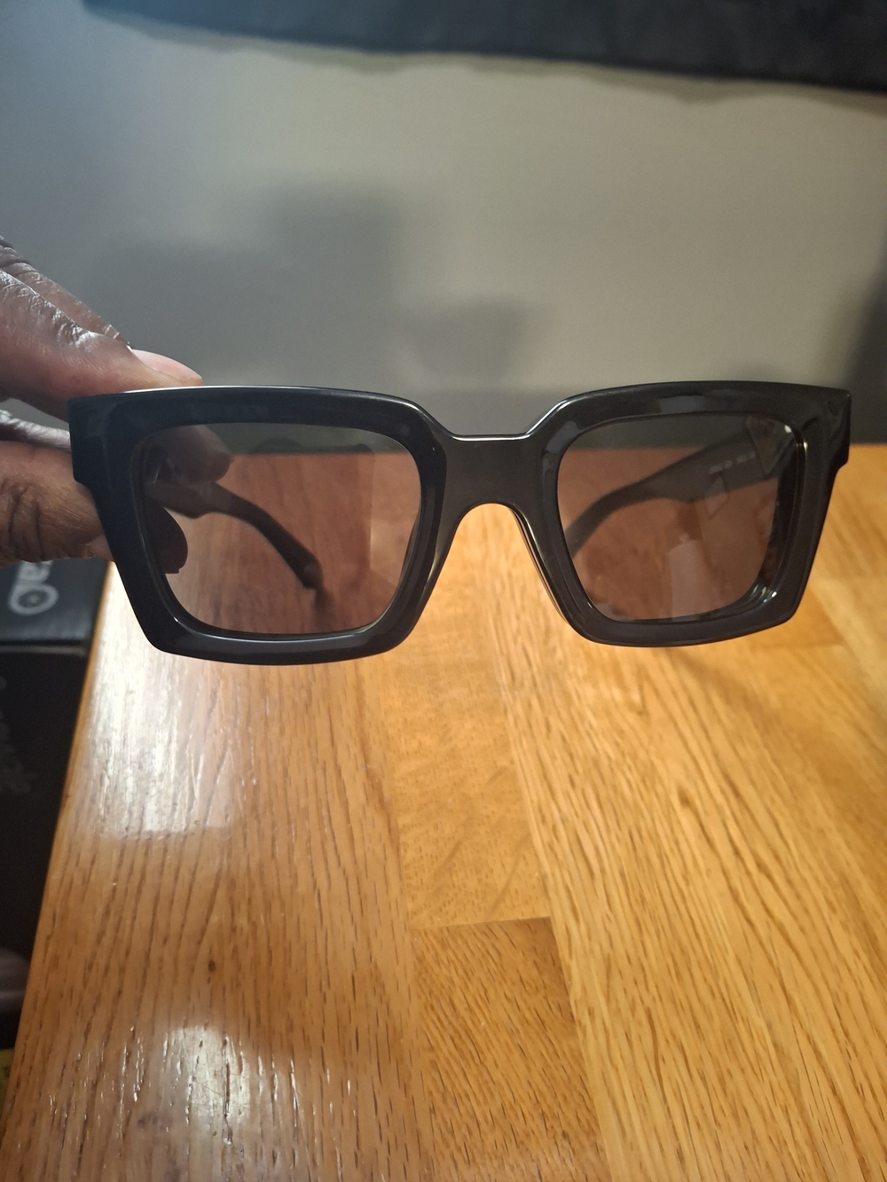 Off-White Clip On Sunglasses NIB - Picture 14 of 16
